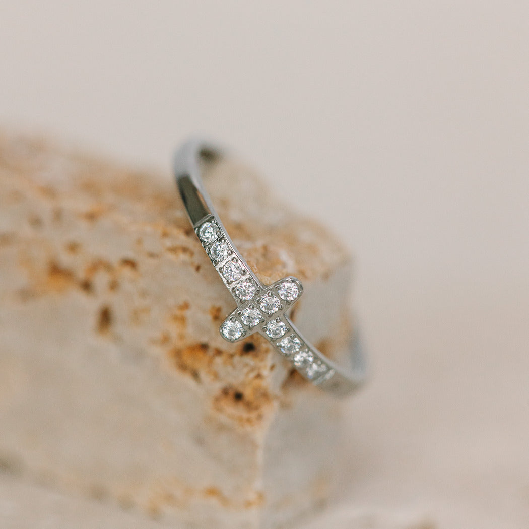 Cross Ring